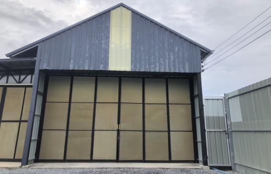 For RentWarehouseLadprao, Central Ladprao : Warehouse near the BTS Phawana, warehouse for rent, Lat Phrao, Soi Lat Phrao 35, size 120 sq m, parking for 2 cars