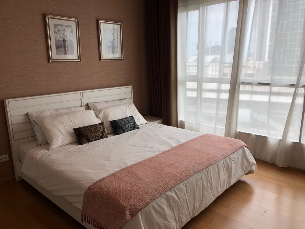 For RentCondoWongwianyai, Charoennakor : For rent: Hive Sathorn 1 bedroom