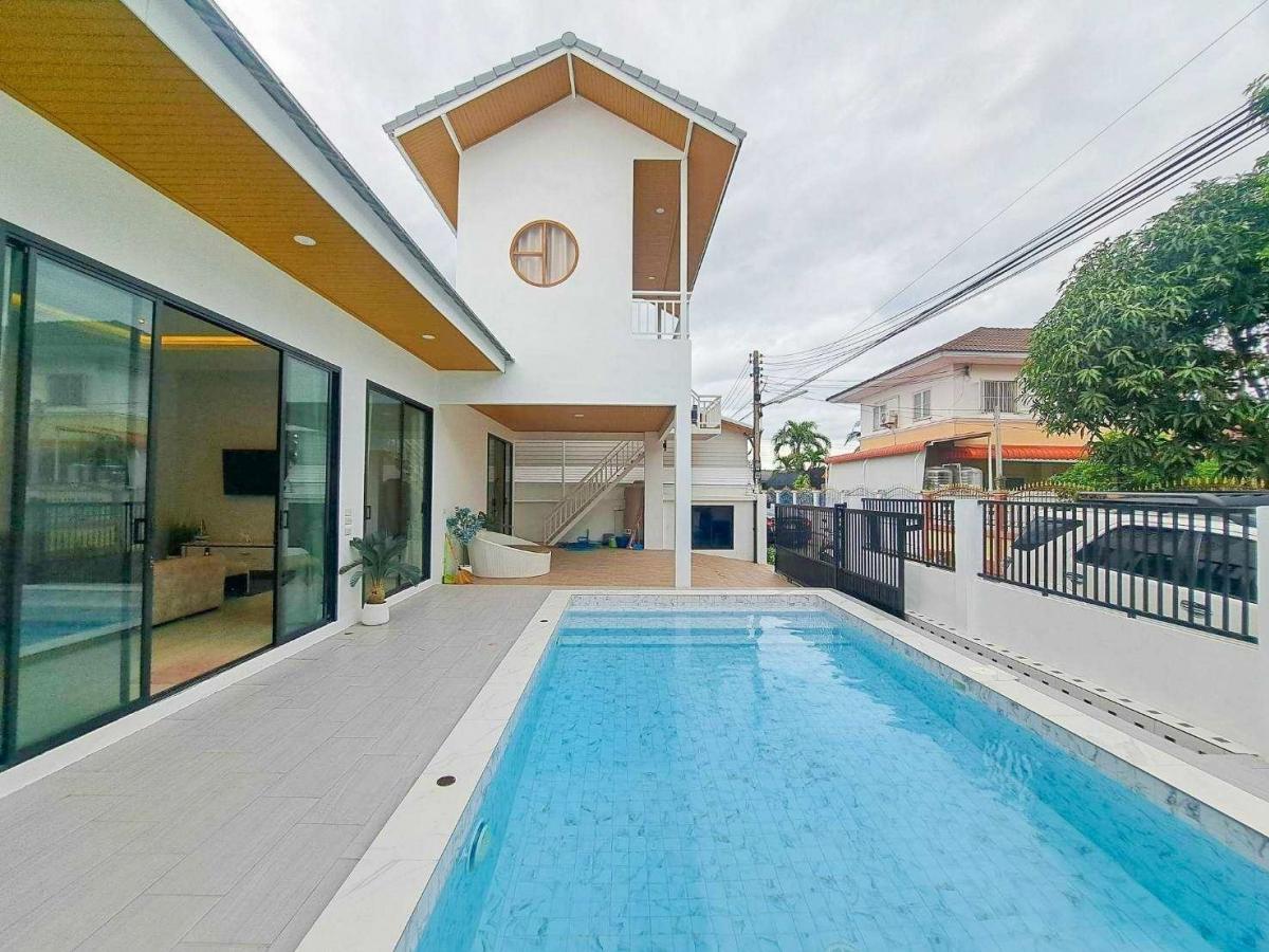 For SaleHouseHuahin, Prachuap Khiri Khan, Pran Buri : Beautiful house for sale, new house with private swimming pool in Hua Hin city.