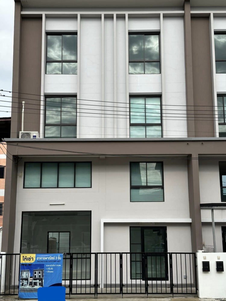 For RentShophousePathum Thani,Rangsit, Thammasat : 🏬📌Commercial building for rent, 3 floors, location: Sena Avenue 2 Rangsit-Khlong Nueng project