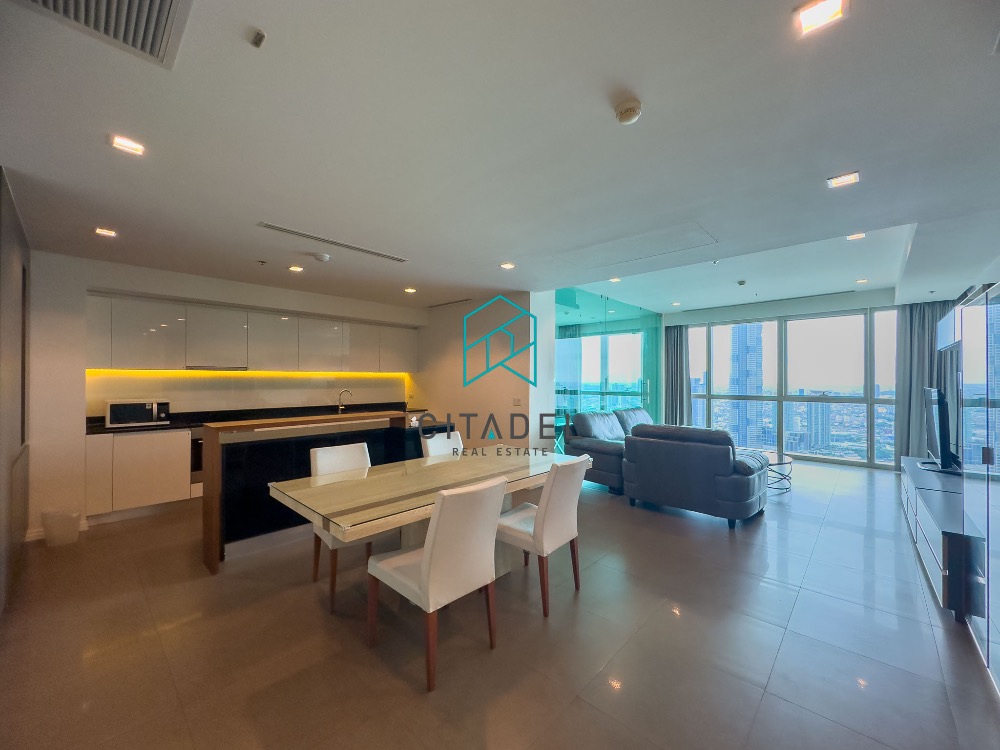 ให้เช่าคอนโดวงเวียนใหญ่ เจริญนคร : The River by Raimon Land - High Floor 2 Beds Condo for Rent!