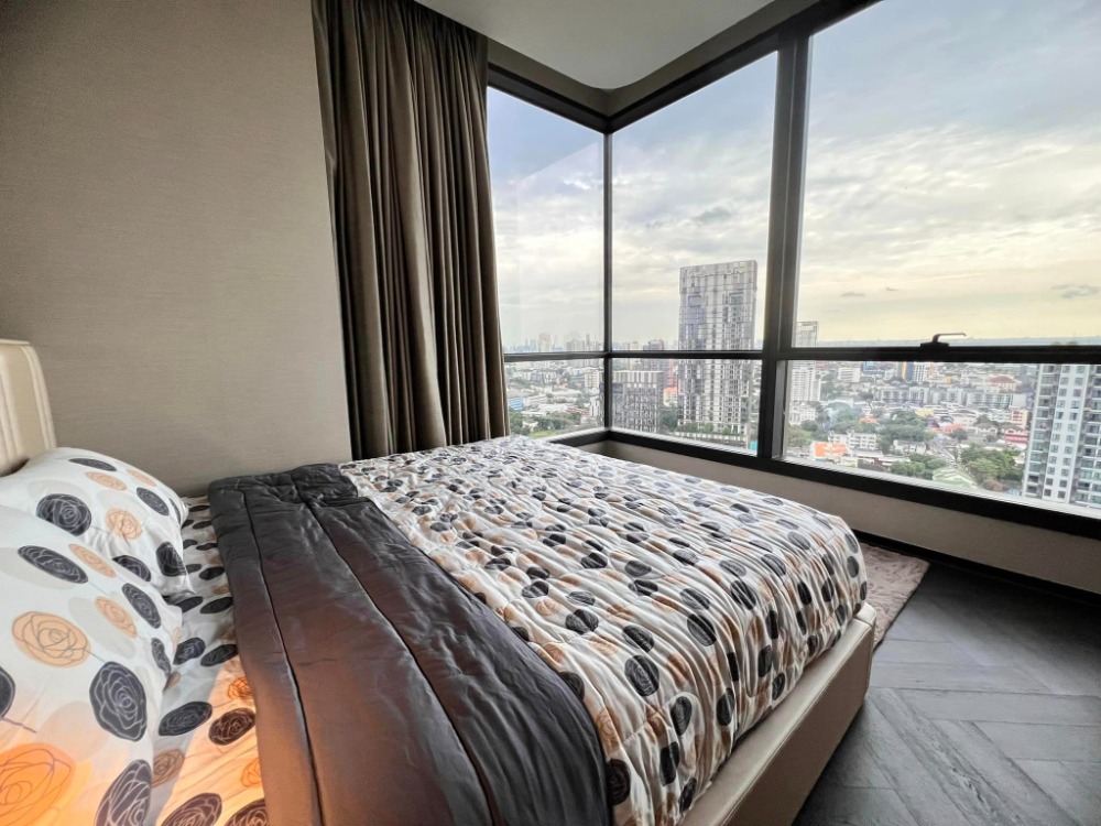 For RentCondoSukhumvit, Asoke, Thonglor : 2br for rent with furniture at The Esse Sukhumvit 36