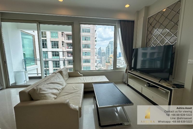 For RentCondoWitthayu, Chidlom, Langsuan, Ploenchit : Luxury Condo Chidlom - Wide mirror - Clear view - Located in City heart but not crowded