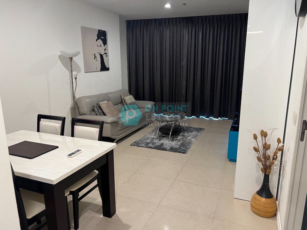 For RentCondoWongwianyai, Charoennakor : The River for Rent 1 Bedroom 1 Bathroom