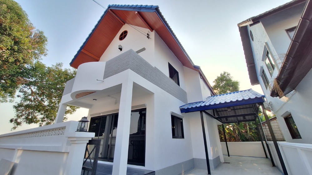 For SaleHouseNawamin, Ramindra : Detached House Sukhaphiban 5 Soi 58 / 4 Bedrooms (FOR SALE) FEW048