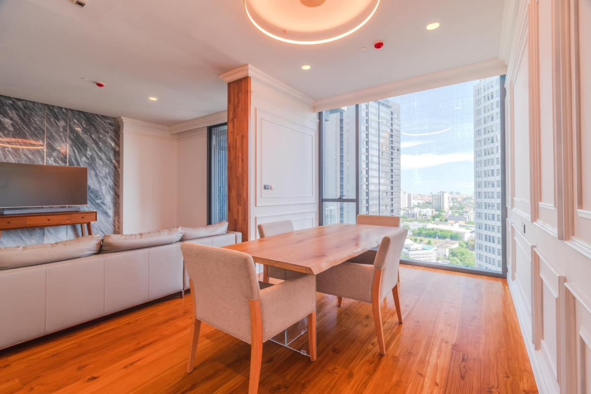 For SaleCondoSukhumvit, Asoke, Thonglor : Laviq Sukhumvit 57, walk to Thonglor, near BTS, large size, 115 sq m, high floor, 2 bedrooms, price 37 million, interested in making an appointment to view 0808144488