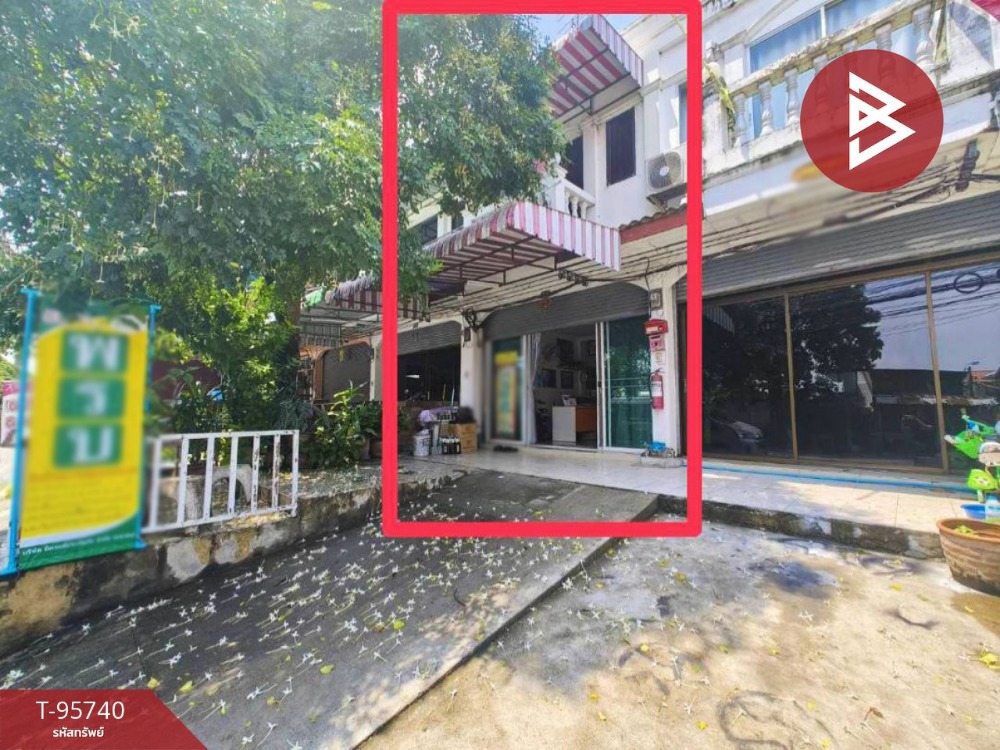 For SaleShophouseSamut Prakan,Samrong : For sale: 2-storey commercial building, Buangam Village 3, Bang Sue, Samut Prakan