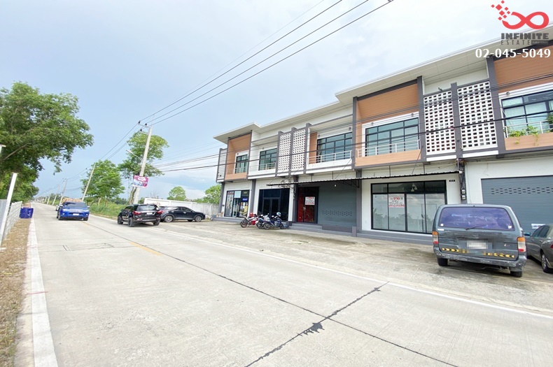 For SaleShop HousePathum Thani,Rangsit, Thammasat : Commercial building for sale, 2 floors, 23.6 square wah, Cubic 2, Ring Road-Khlong 5, Suksiri Soi, Khlong 5 Road, Rangsit-Nakhon Nayok