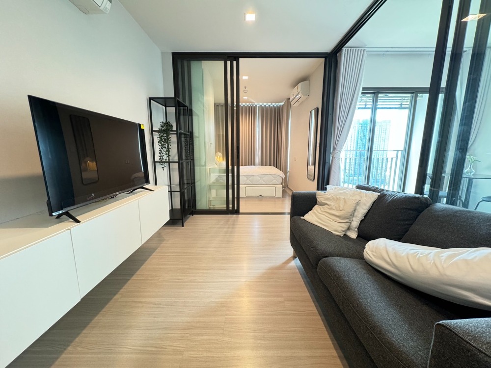 ให้เช่าคอนโดท่าพระ ตลาดพลู วุฒากาศ : Life Sathorn Sierra ห้อง 1bedroom Plus , Fully furnished , ว่างพร้อมให้เช่า