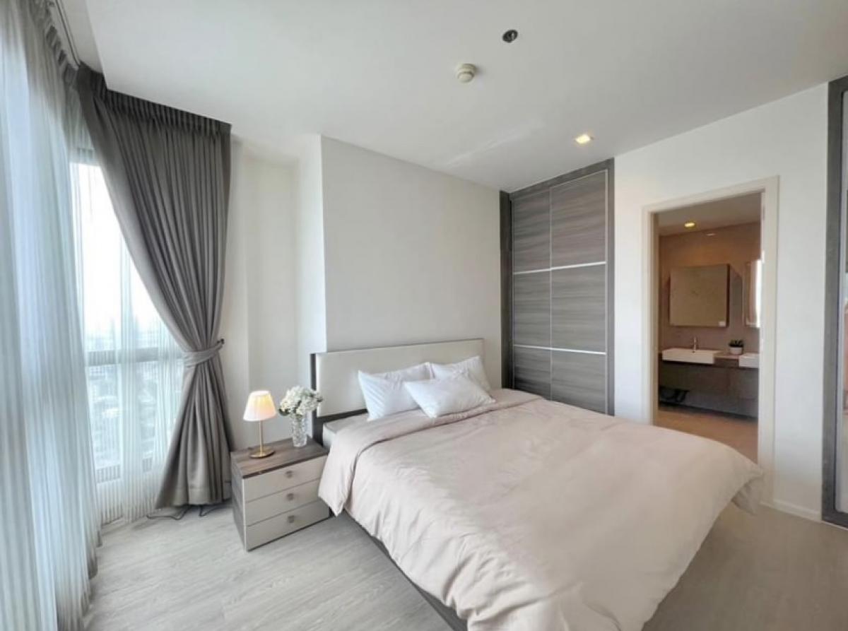 For RentCondoRatchadapisek, Huaikwang, Suttisan : Quinn Ratchada 17, room in good condition, very new, fully furnished, city view