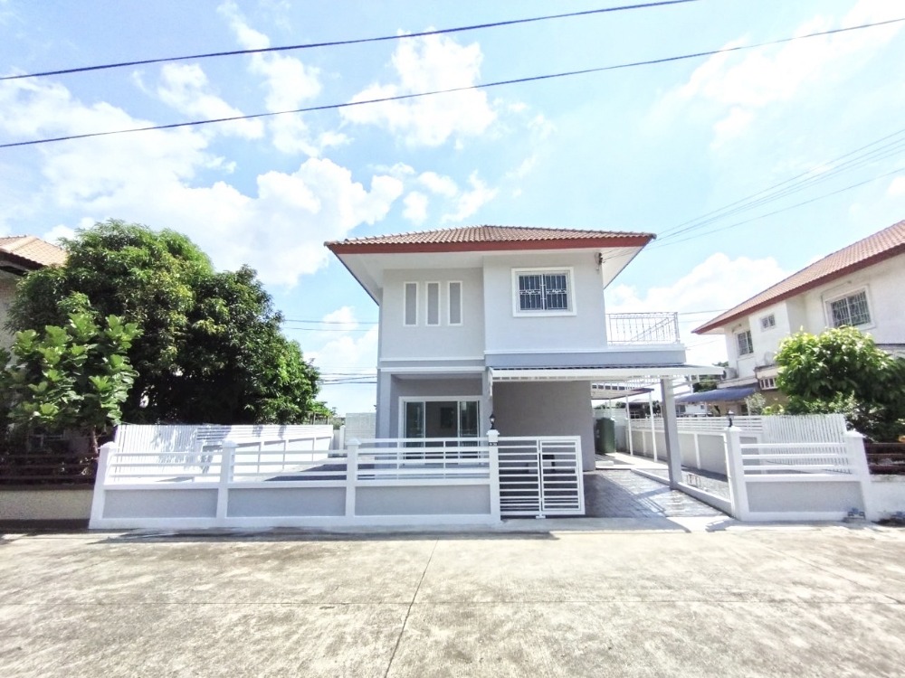 For SaleHouseRama5, Ratchapruek, Bangkruai : For sale: 2-storey detached house, Bangkok Garden Village, corner house, beginning of the alley, renovated, ready to move in