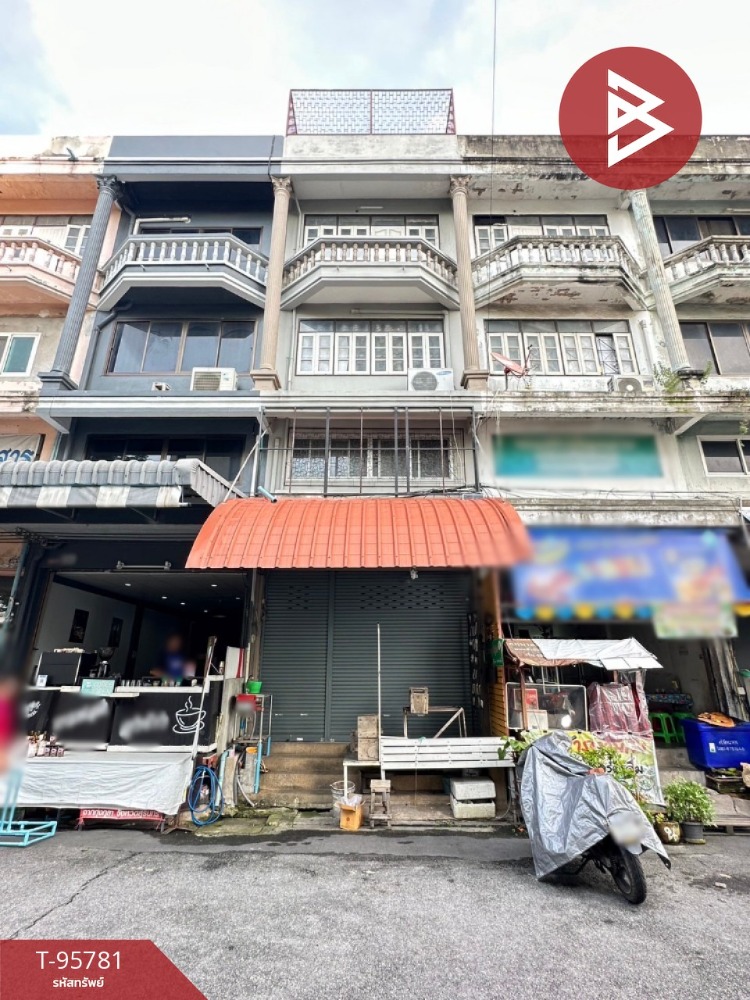 For SaleShophouseLadkrabang, Suwannaphum Airport : For sale: 4-storey commercial building with coffee shop business, Bangkok, next to Prawet District Office