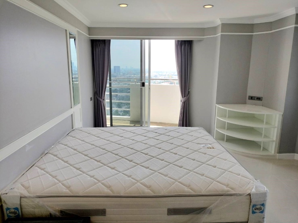 For RentCondoPattanakan, Srinakarin : !! Beautiful room for rent, Flora Ville condo, near BTS Hua Mak