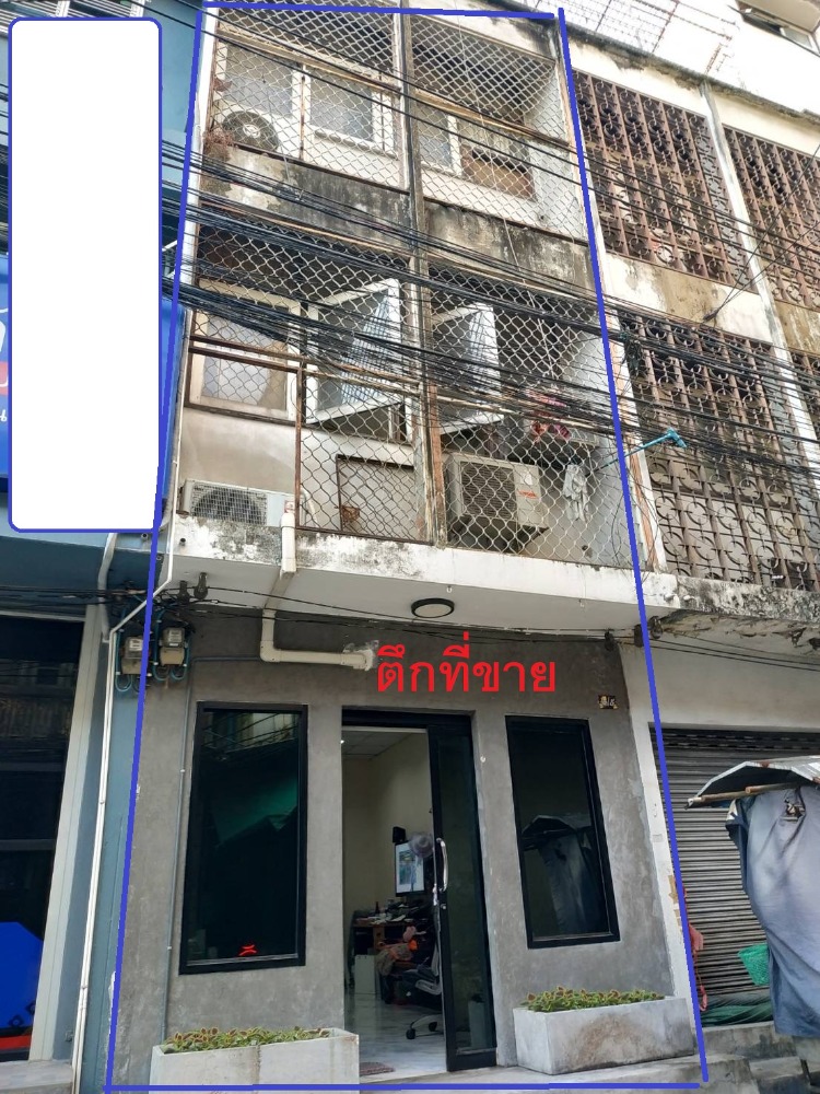 For SaleShophouseSilom, Saladaeng, Bangrak : MRT Samyan 4-storey building near office building