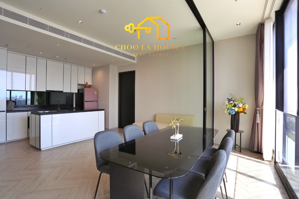 For SaleCondoWongwianyai, Charoennakor : Urgent sale, cheap price, luxury condo on the Chao Phraya River, Chapter Charoen Nakhon-Riverside