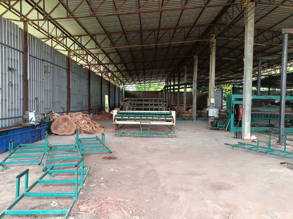 For SaleFactorySi Sa Ket : For sale: 9 rai 3 ngan 88 sq m. of timber business, Kanthararom District, Sisaket Province. Currently still in operation, has a license, located on a main road.