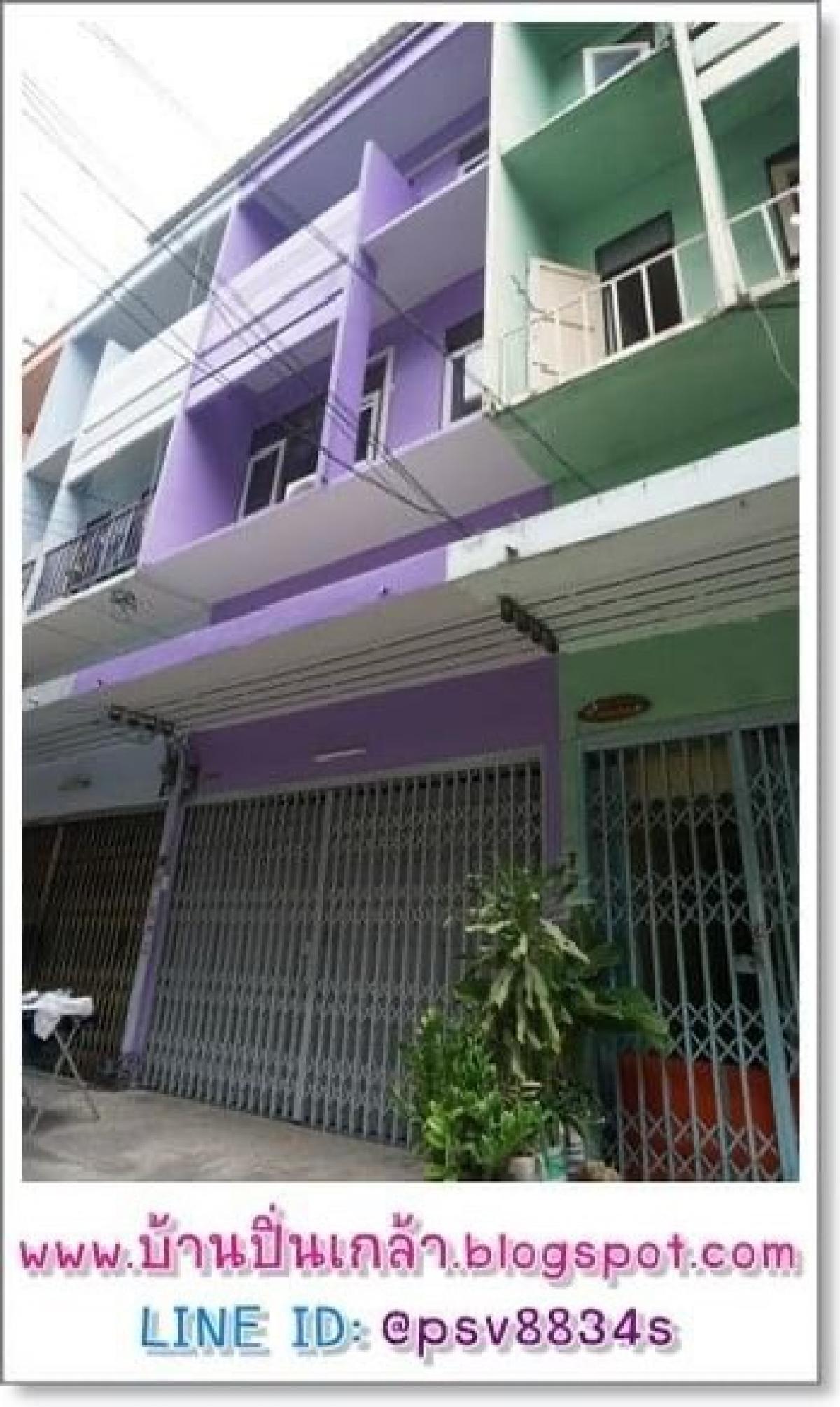 For RentShophousePinklao, Charansanitwong : 4.5-storey shophouse, Soi Charan 43, 15,000 baht per month