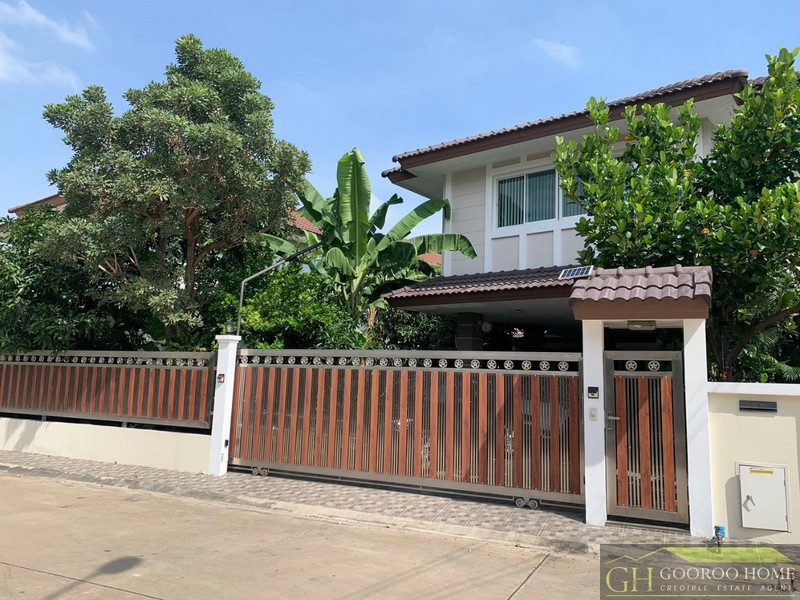 For SaleHouseNonthaburi, Bang Yai, Bangbuathong : For sale: 2-storey detached house, The Centro, Rattanathibet, Bang Kruai - Sai Noi, area 114.1 sq m, with free gifts worth millions in total.