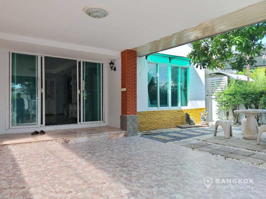 ให้เช่าบ้านมีนบุรี-ร่มเกล้า : Sammakorn Village | Detached 3 Bed House with Patio Garden