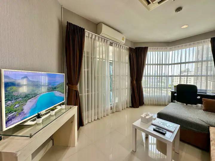 For RentCondoSukhumvit, Asoke, Thonglor : Citi Smart Sukhumvit 18 Condominium Luxury Room for Rent