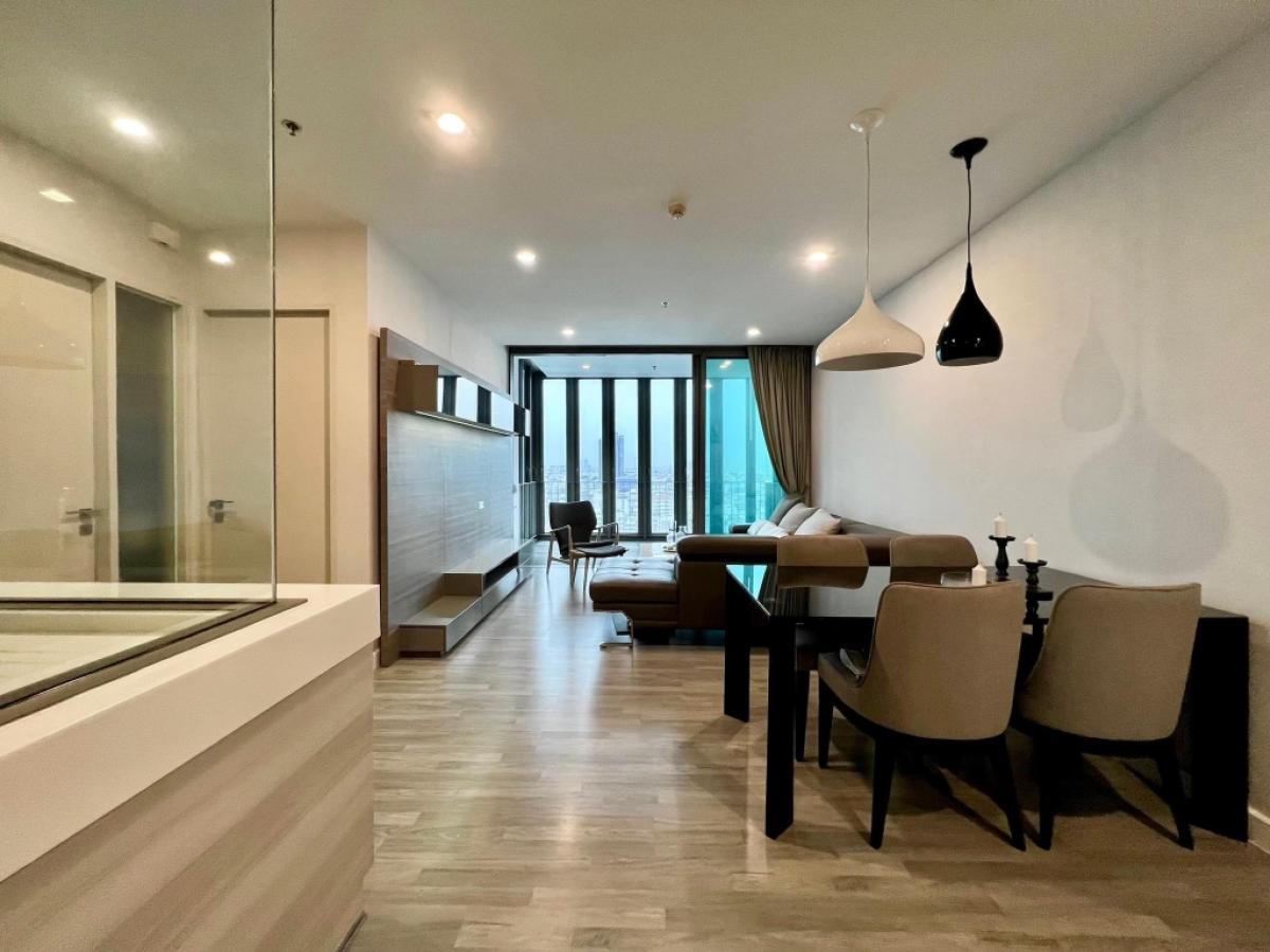 For SaleCondoWongwianyai, Charoennakor : Beautiful room for sale. Fully furnished 2 beds 2 baths isolated kitchen with wide balcony , next to BTS Wongwian Yai, corner room, 16th floor, corner room, large size, wide balcony, very cheap price, average 154,xxx baht per SqM only ✨