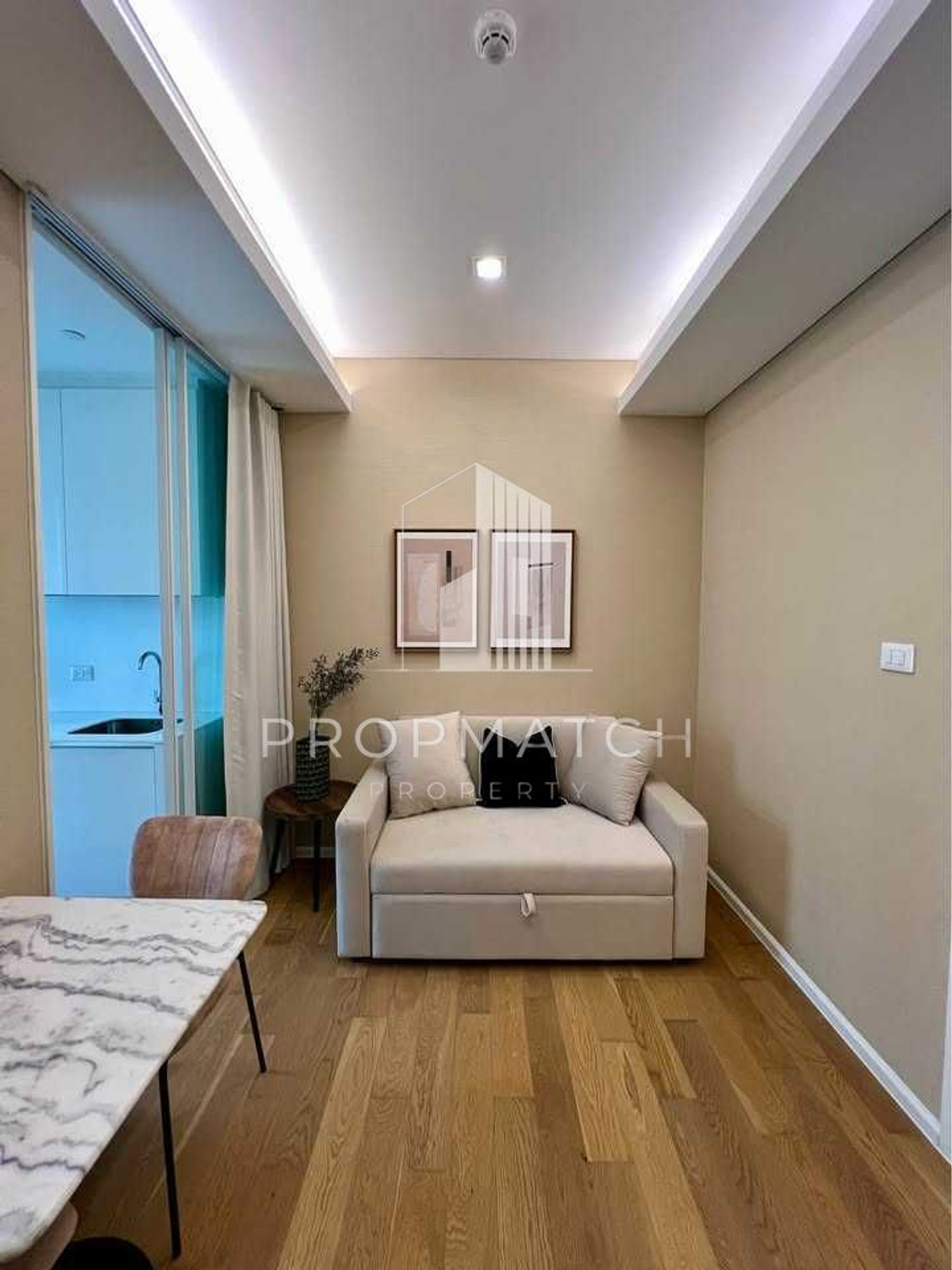 For SaleCondoLadprao, Central Ladprao : ✨Wow price, super cool decorated room✨The Saint Residences (2 bedrooms, 65 sq m.) High floor, great view, price only 6.59 million baht. Tel.0981315848 @propmatch