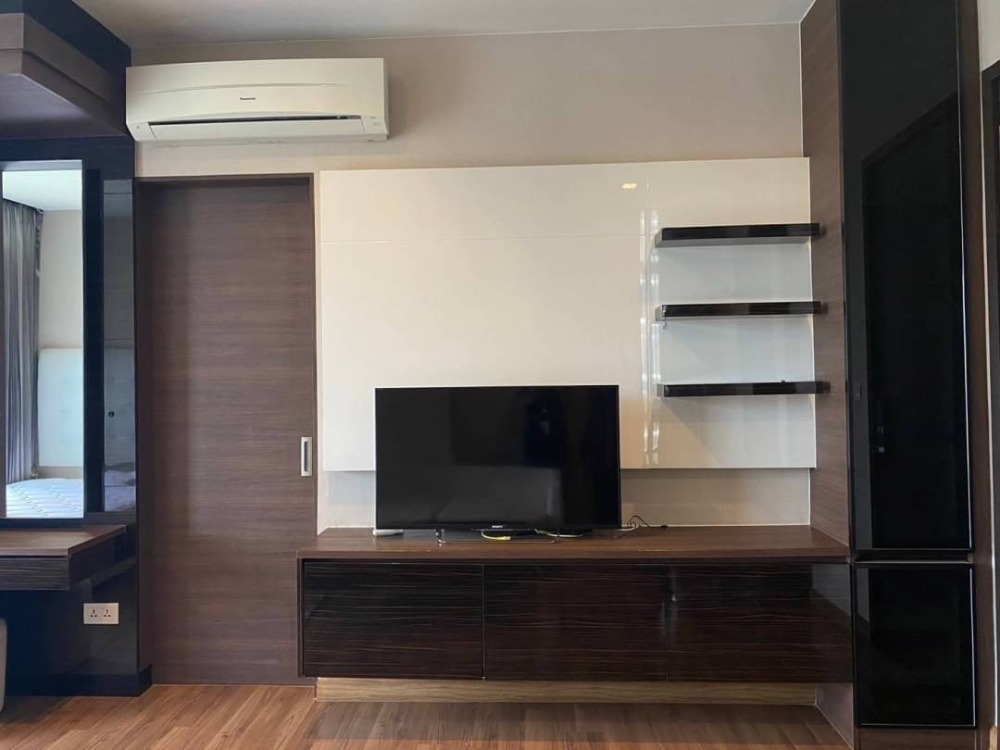 ให้เช่าคอนโดรัชดา ห้วยขวาง : Studio for rent at Ivy Ampio condominium only 18,000 Baht