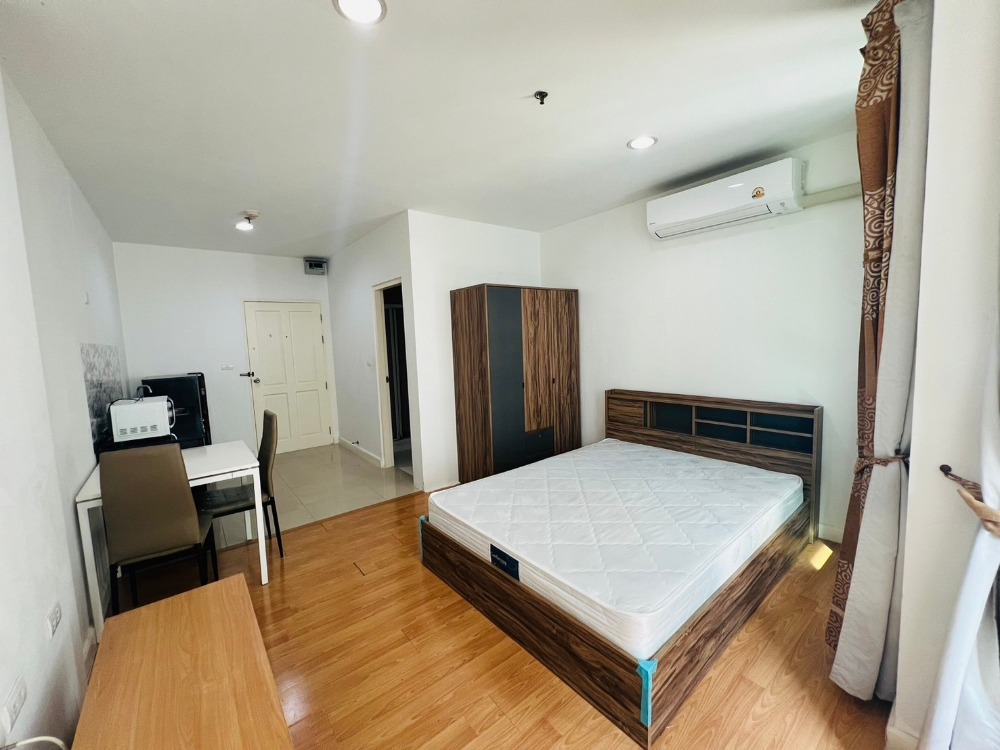 For RentCondoOnnut, Udomsuk : Walking distance to BTS Punnawith Big size Friendly price