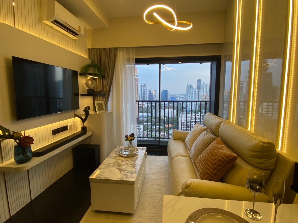 For RentCondoSukhumvit, Asoke, Thonglor : Condo for rent: Park Origin Thonglor, 1.4 km from BTS Thonglor Station