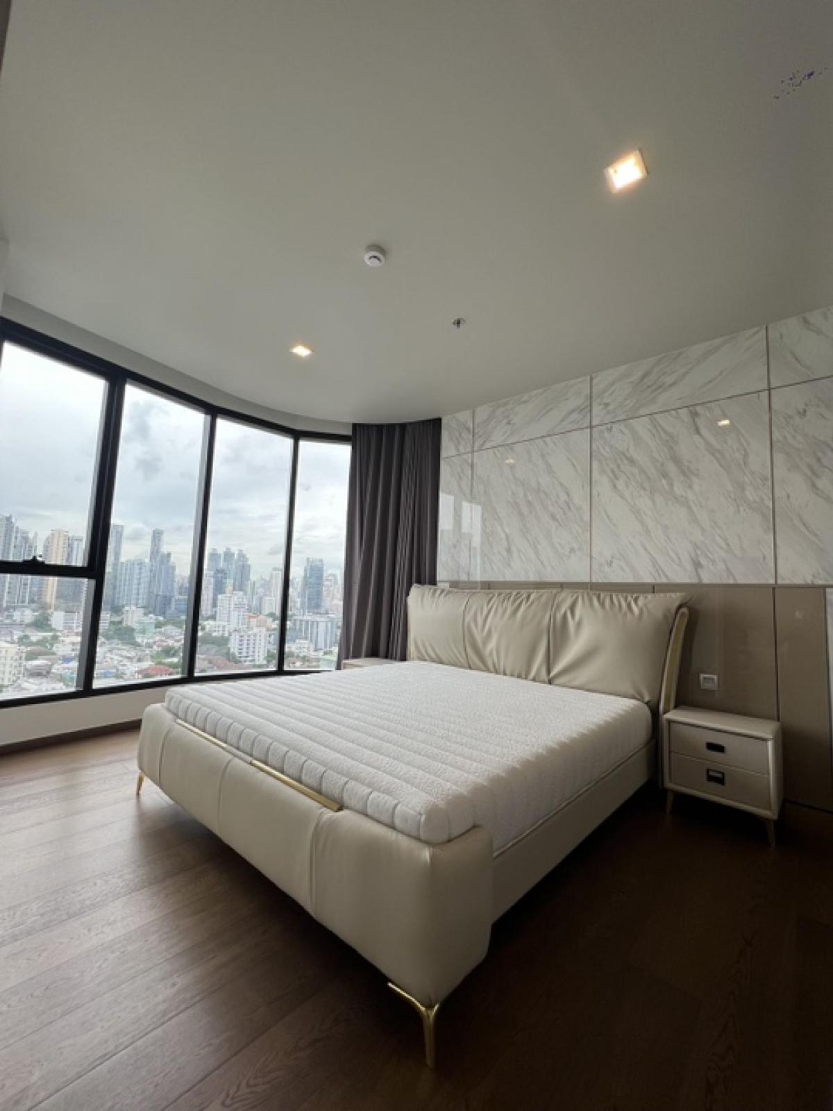 For RentCondoSukhumvit, Asoke, Thonglor : ideo Q Sukhumvit36