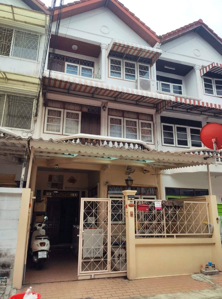 For SaleTownhousePinklao, Charansanitwong : For sale: 3-storey townhouse, Charansanitwong 13 area