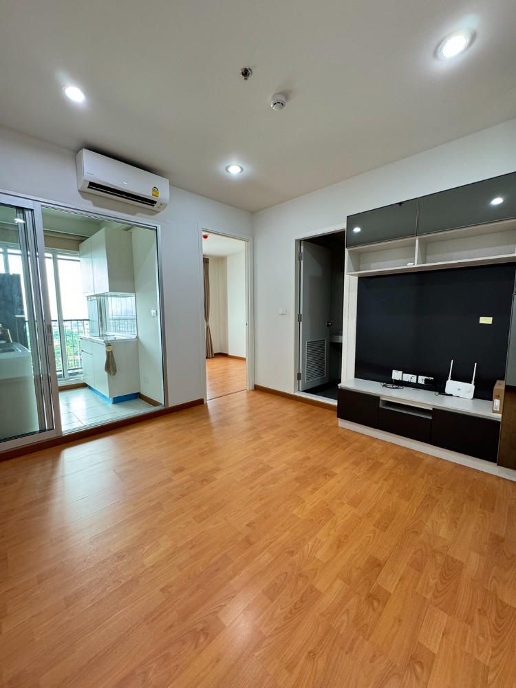 For RentCondoSamut Prakan,Samrong : 🌼💥FOR RENT/SALE>> The President Sukhumvit - Samutprakan>> 🌸🍃12th floor, room size 32 sq m., empty room, near BTS Phraeksa #LV-MO722