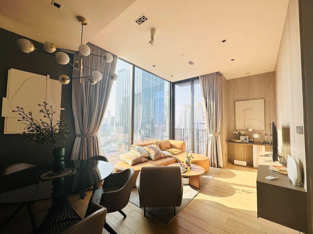 For RentCondoWitthayu, Chidlom, Langsuan, Ploenchit : Condo for rent 28 Chidlom, fully furnished condo, ready to move in, close to Chidlom BTS, only 280 meters!!