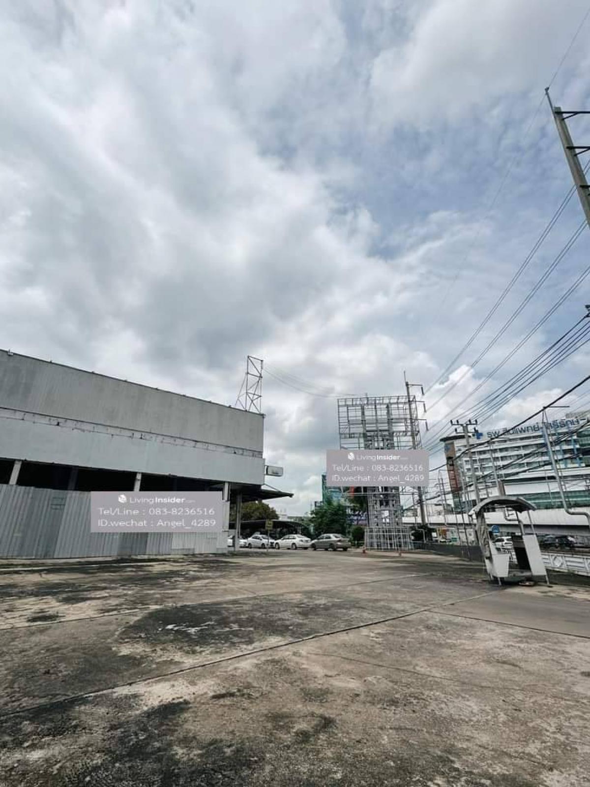 For RentWarehouseYothinpattana,CDC : Code G-0000001📌Showroom space for rent with warehouse, size 6.5 rai, at Min Buri intersection - showroom, usable area 4,000 sq m.