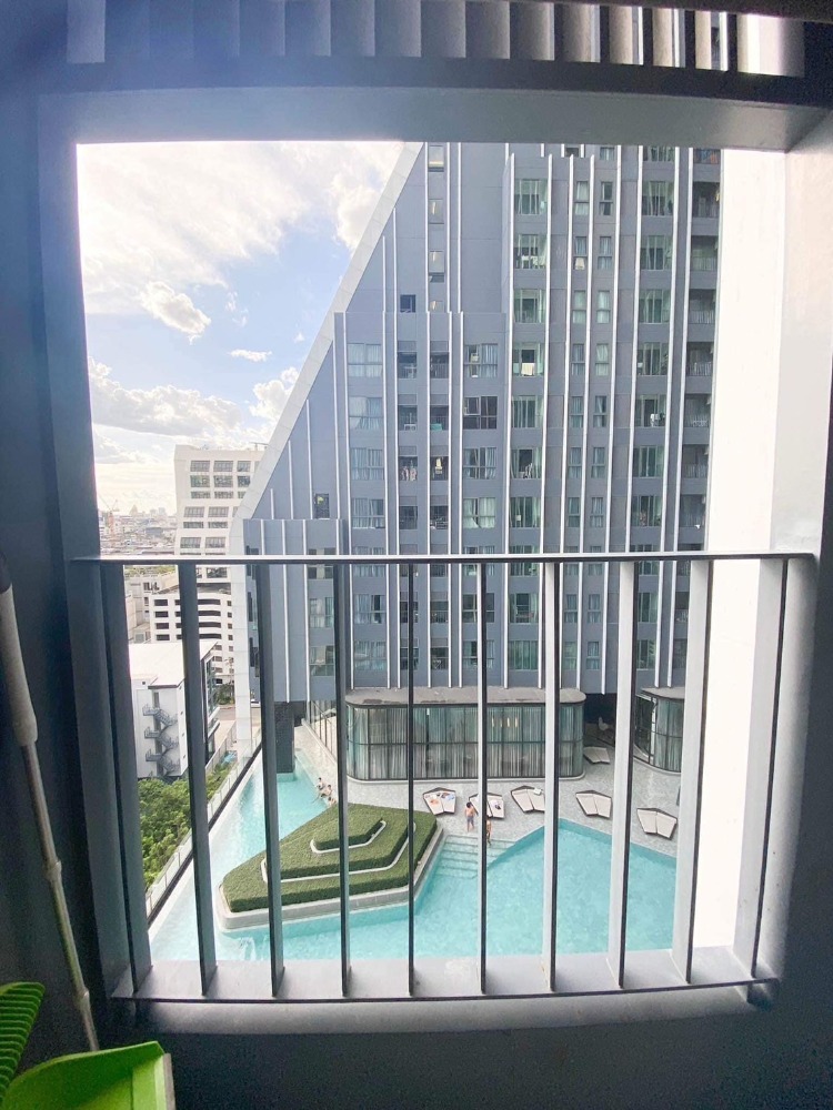 For RentCondoSiam Paragon ,Chulalongkorn,Samyan : Condo for rent Ideo Q Chula-Samyan, next to MRT Samyan, near Chulalongkorn University, Chamchuri Square, beautiful room, swimming pool view, city view