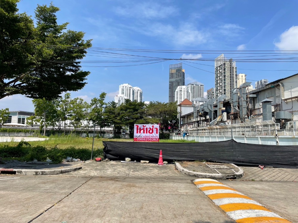 For RentLandSukhumvit, Asoke, Thonglor : (Owner post) Land for rent, Soi Sukhumvit 26 (Rama 4 Road side)