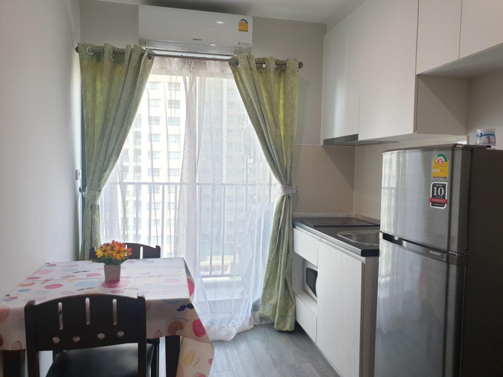 For RentCondoPattanakan, Srinakarin : For rent Rich Park @Triple Station, 14th floor, price 11,000 baht📌🚝