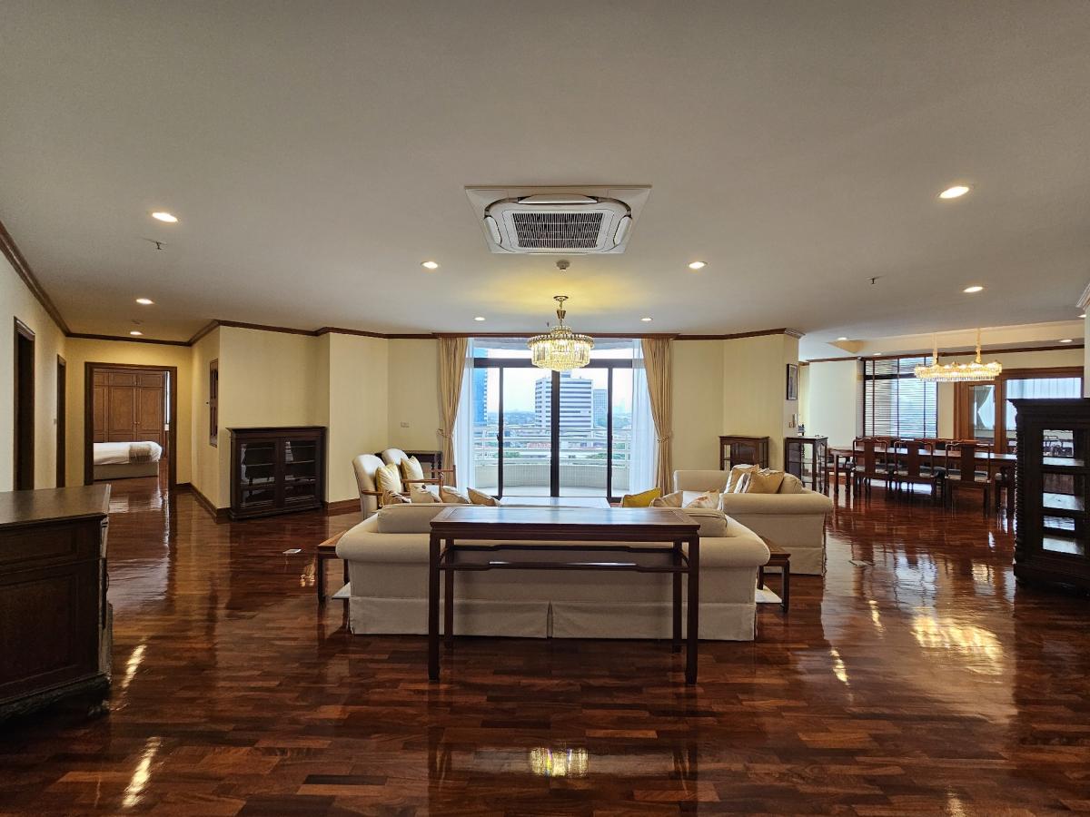 For RentCondoSukhumvit, Asoke, Thonglor : Condo for Rent! 3 bedrooms, ready to move in!