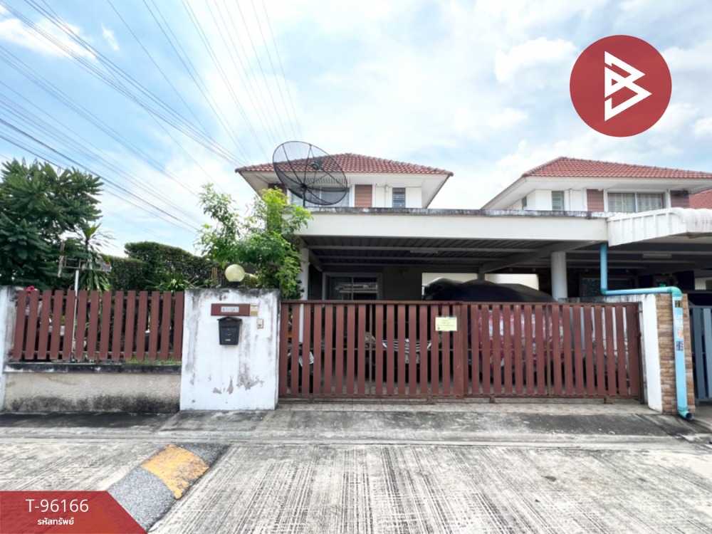 For SaleTownhousePattaya, Bangsaen, Chonburi : Semi-detached house for sale, Family City Home Village 1 (Family City Home 1), Chonburi