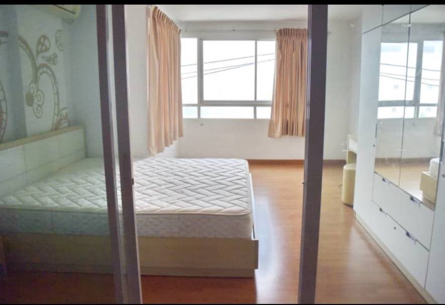 For RentCondoRatchadapisek, Huaikwang, Suttisan : T10040766 Condo for rent: Chateau In Town Ratchada 17 (Chateau In Town Ratchada 17), size 54 sq m, 4th floor, corner room