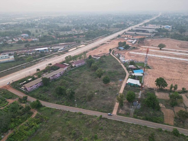 For SaleLandNong Khai : Land for sale, good location, area 9 rai 1 ngan 13 sq m, near Thanaleng checkpoint, Nong Khai-Vientiane railway station, Nong Kom Ko sub-district, Mueang Nong Khai district, Nong Khai province