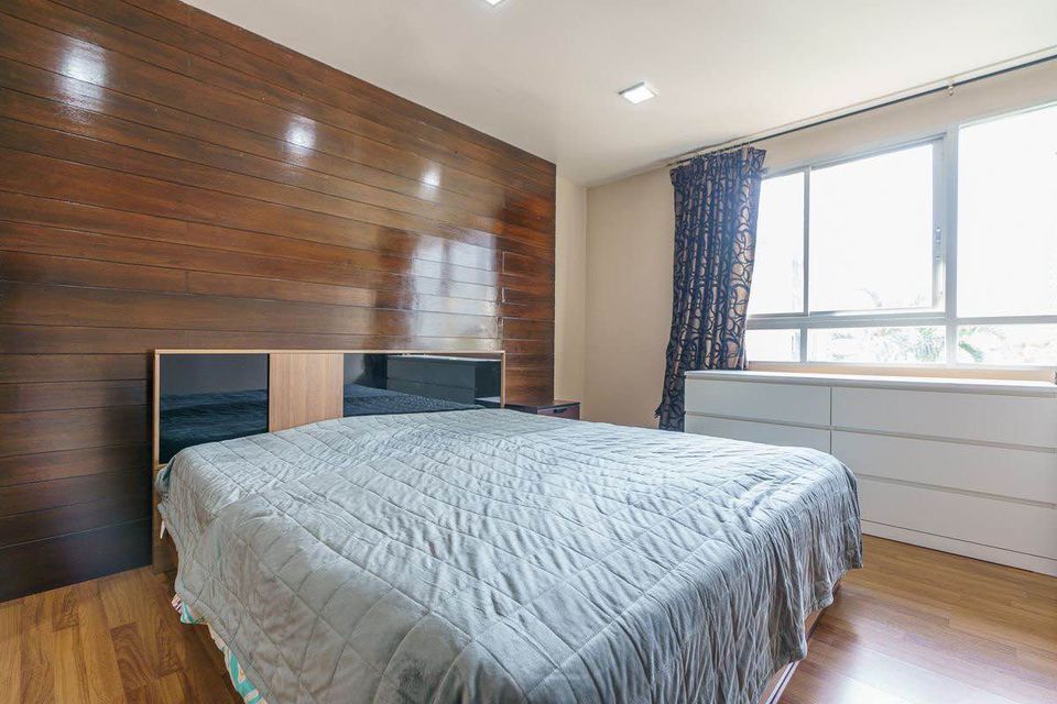 ขายคอนโดสุขุมวิท อโศก ทองหล่อ : The Clover Thonglor 18 for sale or rent near BTS Thonglor