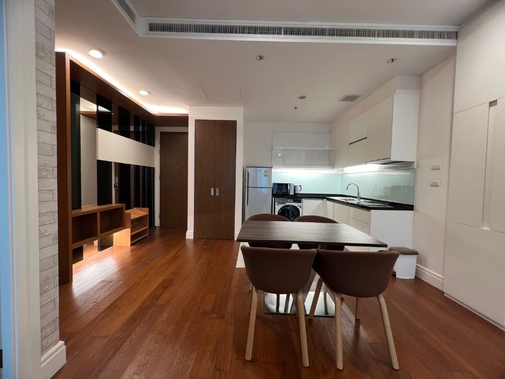 ให้เช่าคอนโดสุขุมวิท อโศก ทองหล่อ : Bright Sukhumvit 24 for rent 67.44 sqm 2 beds 1 bath 55,000 per month