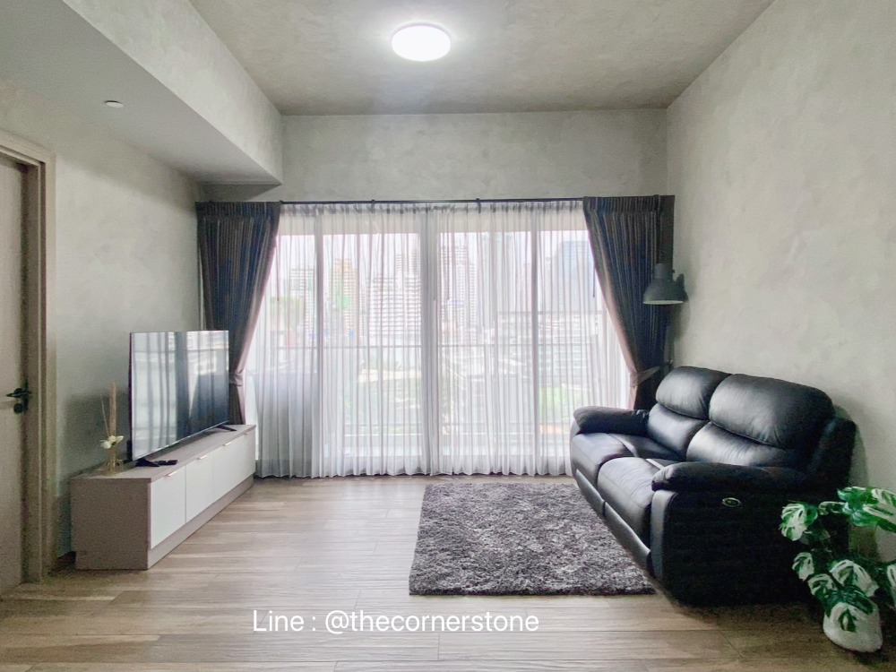 For RentCondoSukhumvit, Asoke, Thonglor : 🏙️🌟Condo for rent🌟🏙️✨Beautiful room, great price✨✨The Lofts Asoke✨🛏️🛁2 bedrooms, 2 bathrooms, size: 86 sq m., good location 📍🚇Location: MRT Phetchaburi, MRT Sukhumvit, BTS Asoke