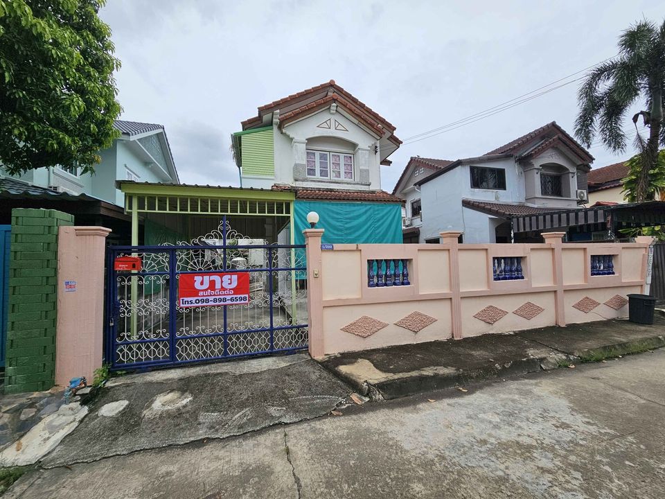 For SaleHouseBang kae, Phetkasem : Owner selling... Single house, price 2.59 million baht (including all transfer fees)