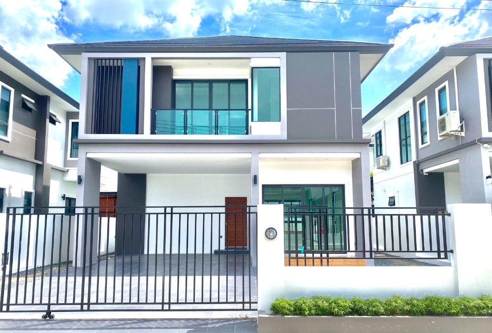 For SaleHouseRayong : For sale: 2-storey detached house near Central Rayong Heritage The Sand Rayong