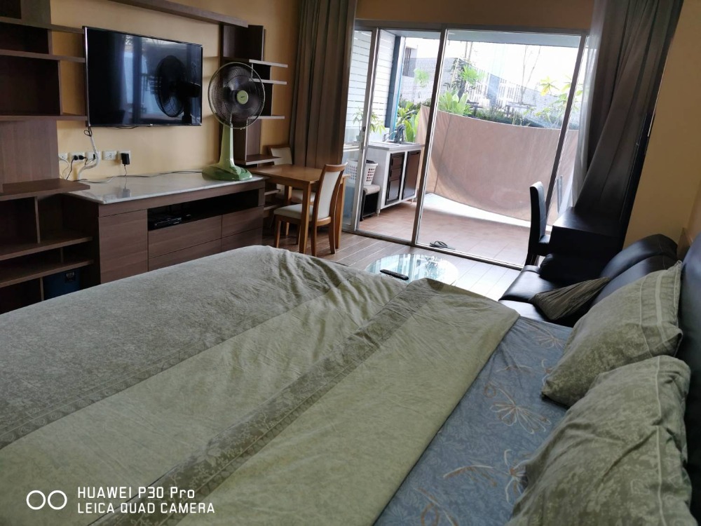 For SaleCondoNana, North Nana,Sukhumvit13, Soi Nana : The Trendy condominium, size 59 sq.m., 6th floor, size 59 sq. M., Large balcony