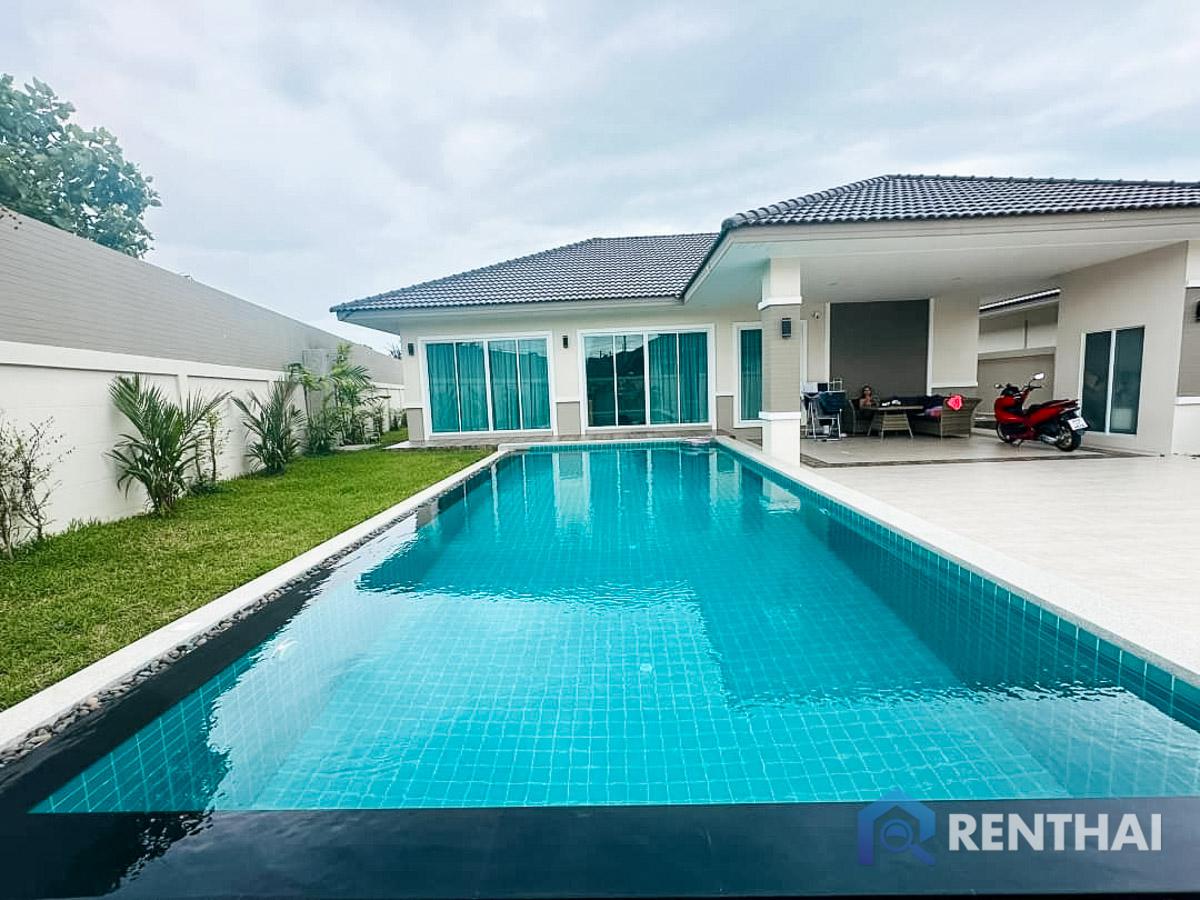 For SaleHousePattaya, Bangsaen, Chonburi : Beautiful pool villa 3bedrooms with large area