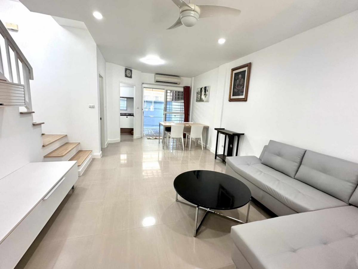 For RentTownhouseKaset Nawamin,Ladplakao : Beautiful house, completely renovated, Town Plus Kaset Nawamin Soi 12