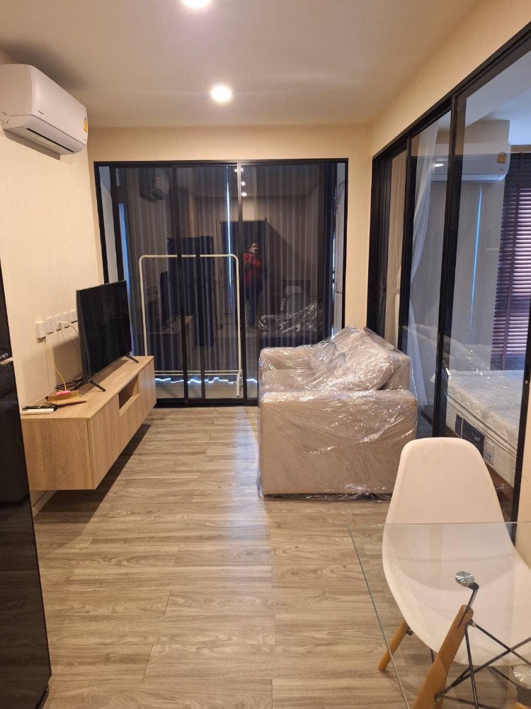 For RentCondoOnnut, Udomsuk : 🚝 For rent, IKON 77, new room, fully furnished, ready to move in, 4th floor, pool view, near On Nut BTS (with project shuttle), complete condo common areas, book now, price 13,000 baht